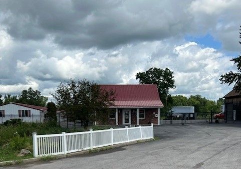 The Storage Mall - Wheatfield - 2595 Niagara Falls Boulevard