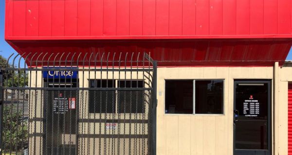 SecurCare - 0323 - Bakersfield CA - 4050 Chester Ave