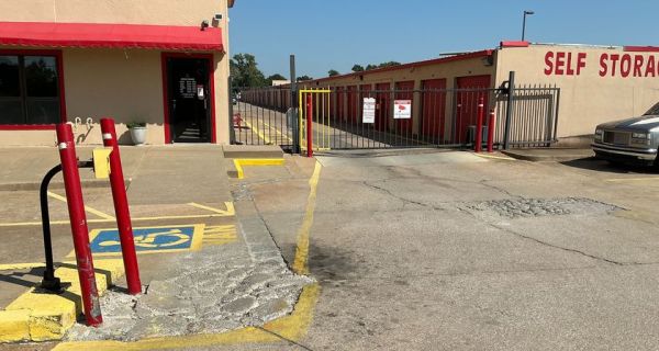 SecurCare - 0873 - Tulsa OK - 9727 East 11th Street