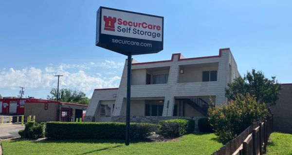 SecurCare - 5529 - McCart - 5197 McCart Ave