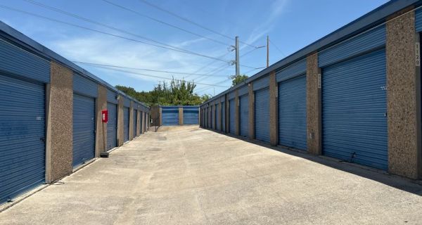 SecurCare - 5020 - Grand Prairie TX - 2422 Robinson Road