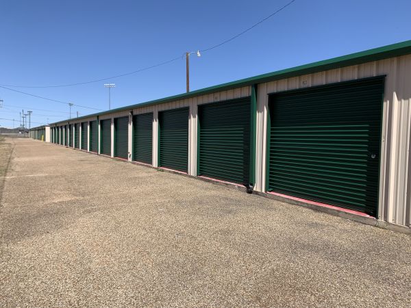 Ideal Storage - Hewitt PW - 700 E Panther Way