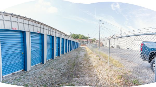 Eagles Landing storage at Zetterower - 23 N Zetterower Ave