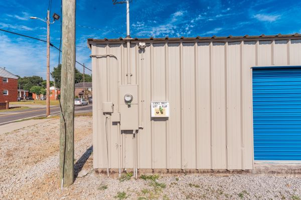 Eagles Landing storage at Zetterower - 23 N Zetterower Ave