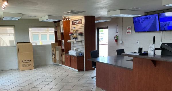 SecurCare - 4100 - Palm Springs - 4550 East Mesquite Avenue