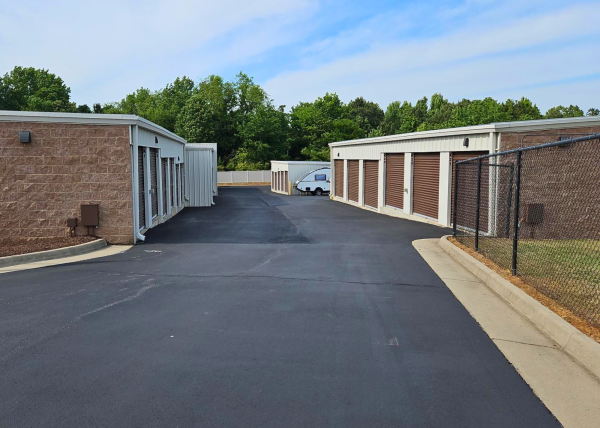 Self Storage Plus - Midlothian - 14420 Justice Road - 14420 Justice Road