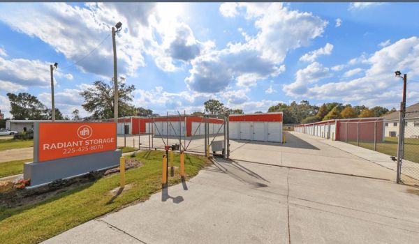 Radiant Storage -Sullivan - 8691 Sullivan Rd