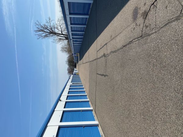 Compass Self Storage - Compass Self Storage - Groesbeck (206) - 32968 Groesbeck Highway