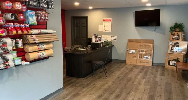iStorage - 0163 - Columbus GA - 4155 Milgen Road