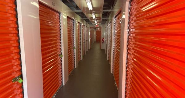 iStorage - 2511 - Deland - 1540 Florida 15 Alternate