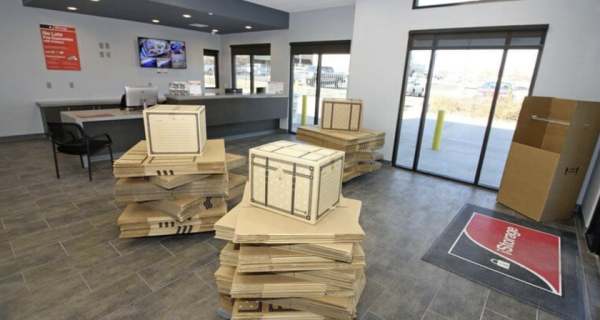 iStorage - 8216 - Wichita KS - 1701 North Rock Road