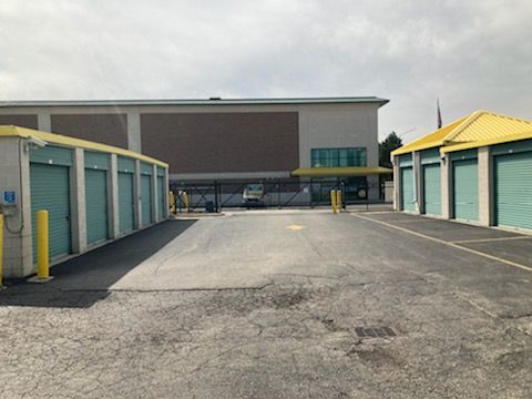 Compass Self Storage - Compass Self Storage - John R Rd (204) - 32000 John R Road