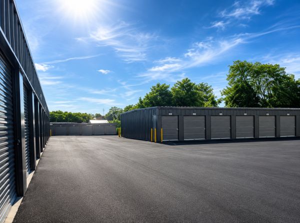 Storage Post - Bohemia - 1295 Lakeland Avenue