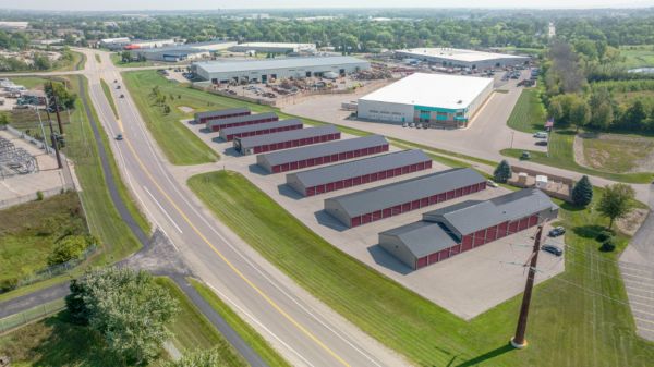 Mid-West Mini Storage - Neenah East - 215 County Road Cb