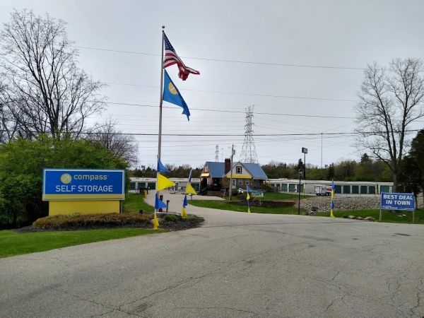 Compass Self Storage - Compass Self Storage - Nine Mile (361) - 3951 Nine Mile Tobasco Road