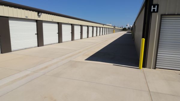 US Storage Centers - Merced - Gerard - 1667 East Gerard Avenue