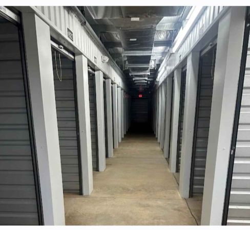 Hickory Grove Self Storage - 3004 Rhyne Street