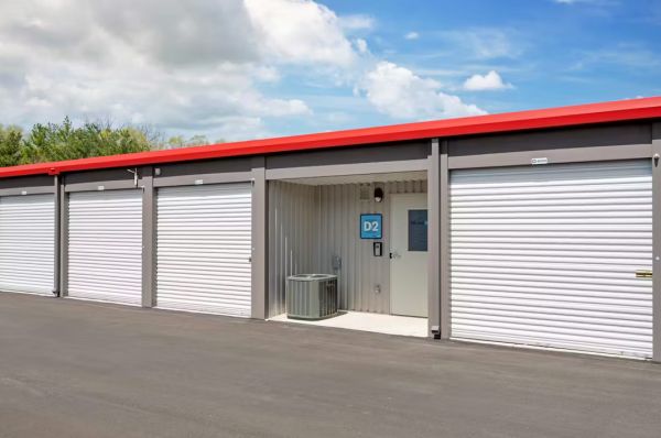 StorageMart - S Belmont Ave - 6550 South Belmont Avenue