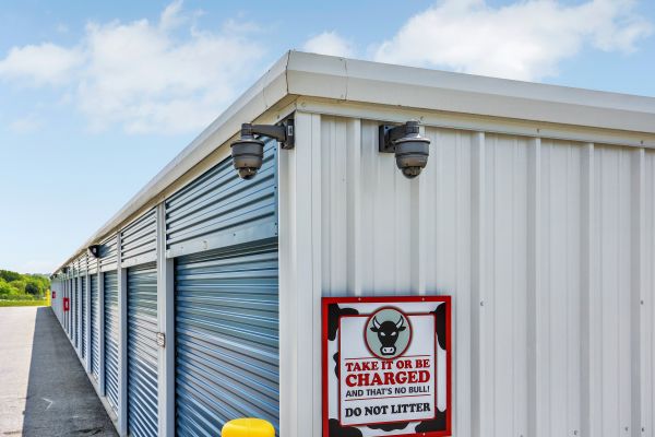 Moove In Self Storage - Jonestown - 10696 Allentown Boulevard
