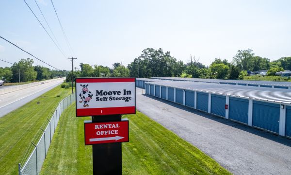 Moove In Self Storage - Jonestown - 10696 Allentown Boulevard