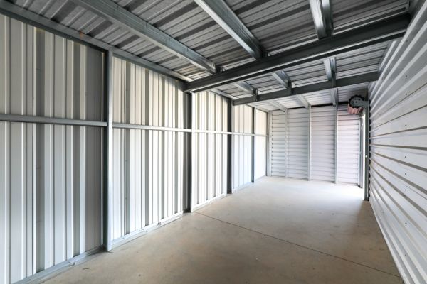 Commerce Storage West - 400 Westwood Road