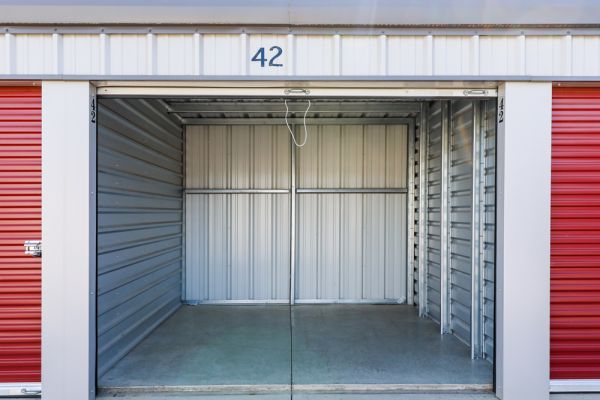 Commerce Storage West - 400 Westwood Road