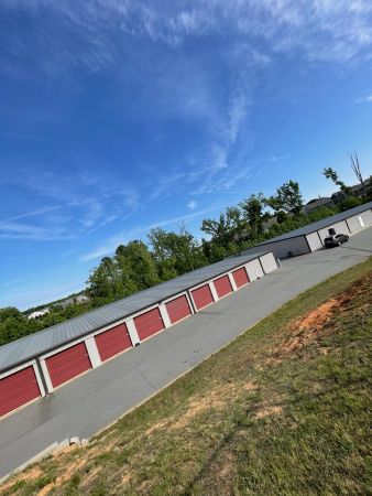 Roll Up Self Storage- Lake Life - 2836 Hagers Court