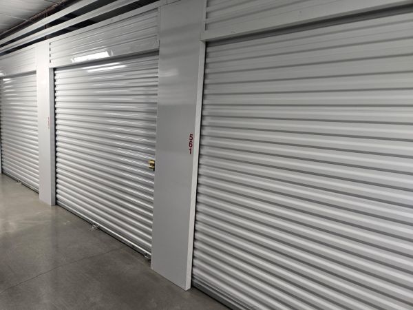 Roll Up Self Storage- Lake Life - 2836 Hagers Court