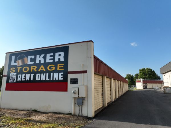 Locker Storage Broken Arrow - 736 West New Orleans Street