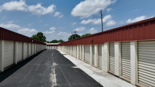 Locker Storage Broken Arrow - 736 West New Orleans Street