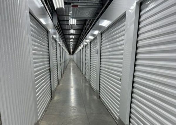 Extra Space Storage - 5261 - Old Hickory - Hickory Industrial Dr - 730 Hickory Industrial Drive