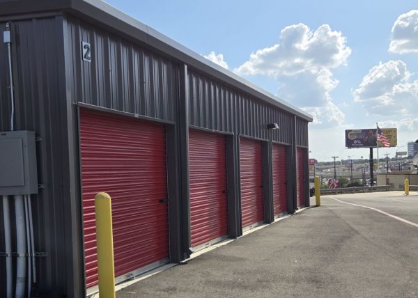 Extra Space Storage - 5265 - San Antonio - 5550 NW Loop 410 - 5550 Northwest Loop 410