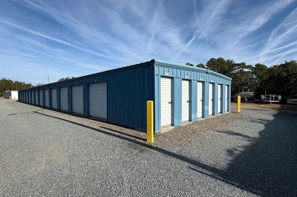 Pender Storage - 17077 U.S. 17