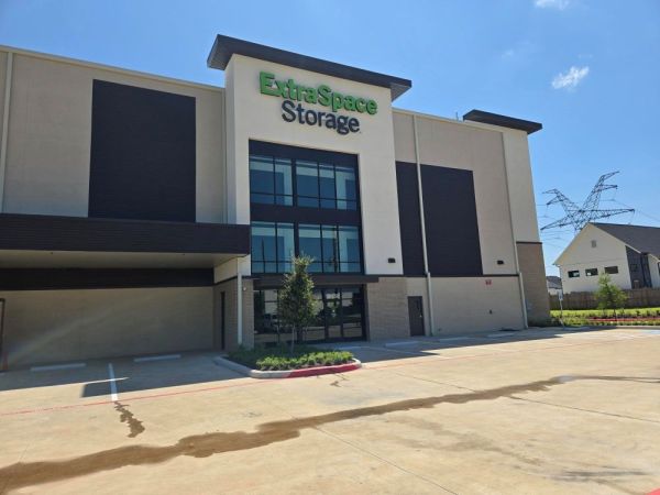 Extra Space Storage - 6934 - Magnolia - Spur 149 Rd - 38650 Spur 149 Road