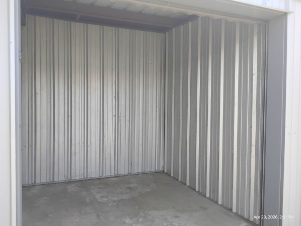Dayton Villa Self-Storage - 309 East Houston Street