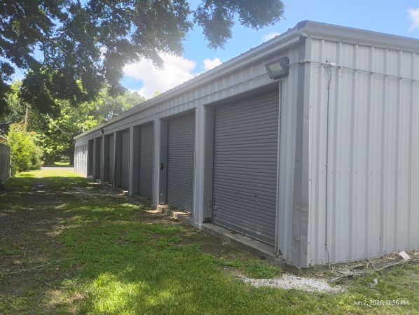 Dayton Villa Self-Storage - 309 East Houston Street