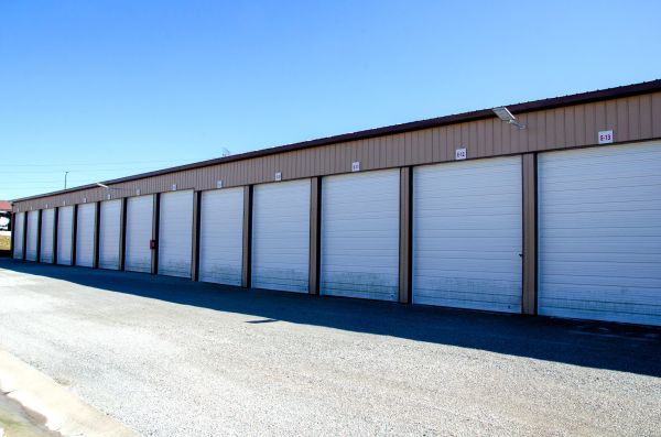 Peoples Choice Storage La Grange 2 (Commerce Pkwy) - 3100 Commerce Parkway
