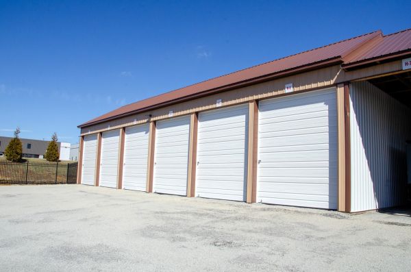 Peoples Choice Storage La Grange 3 (Button Ln) - 2105 Button Lane