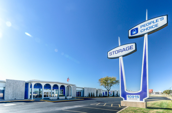 Peoples Choice Storage 10915 W. Kellogg - 10915 West Kellogg Drive