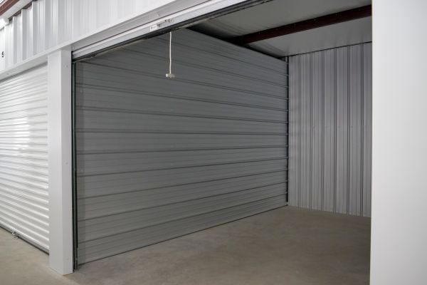 U Storage - School St - 567 West School Street