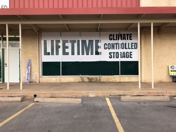 Lifetime Climate Controlled Storage - 400 West Park Avenue