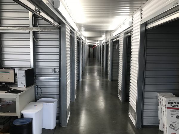 Community Self Storage - Bellaire / West U / Galleria - 5611 S. Rice Ave. - 5611 South Rice Avenue