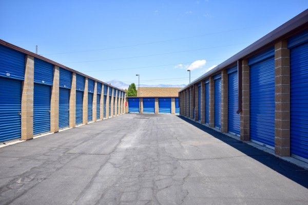 STOR-N-LOCK Self Storage - Riverdale - Ogden - 4343 Riverdale Road