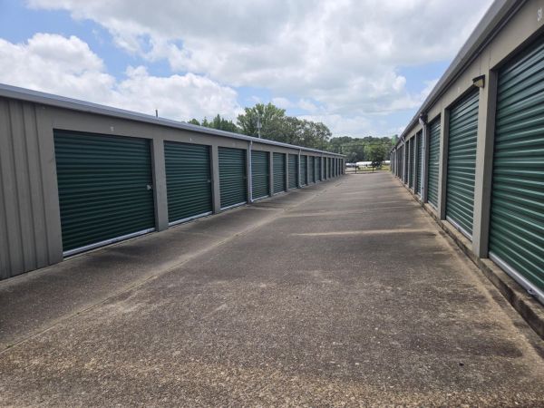 Extra Space Storage - 2287 - Texarkana - W 7th St - 5308 West 7th Street