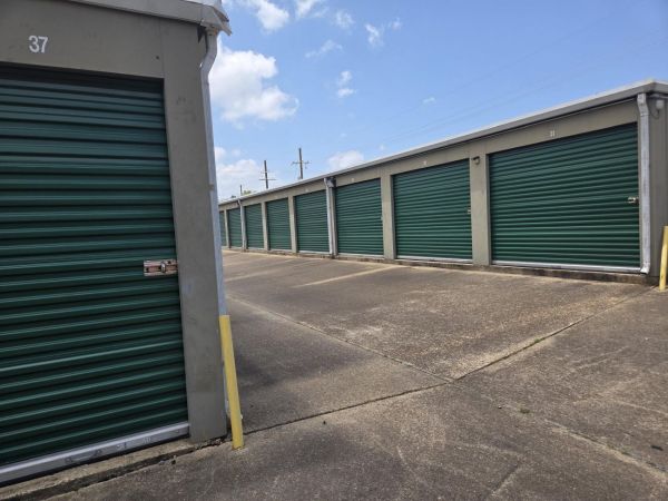 Extra Space Storage - 2287 - Texarkana - W 7th St - 5308 West 7th Street