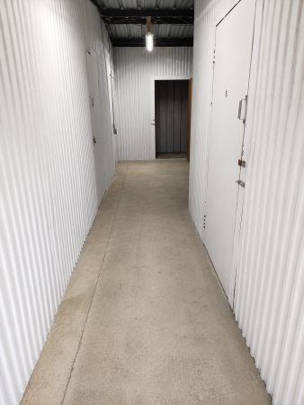 Barksdale Self Storage - 2205 Barksdale Blvd