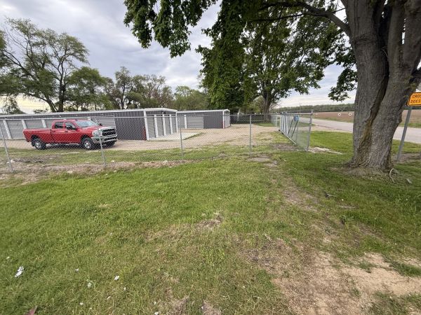 Stop, Drop & Lock Storage - 585 Saint Joseph Road