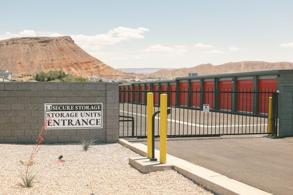 LJ Secure Storage - 881 South 100 East