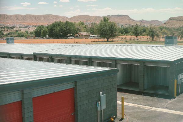 LJ Secure Storage - 881 South 100 East