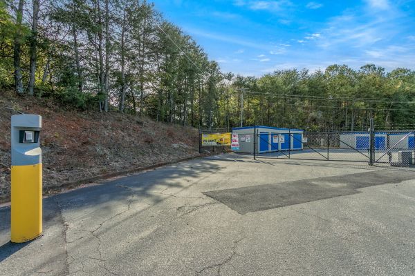 Main Street Storage - 700 East Main Street